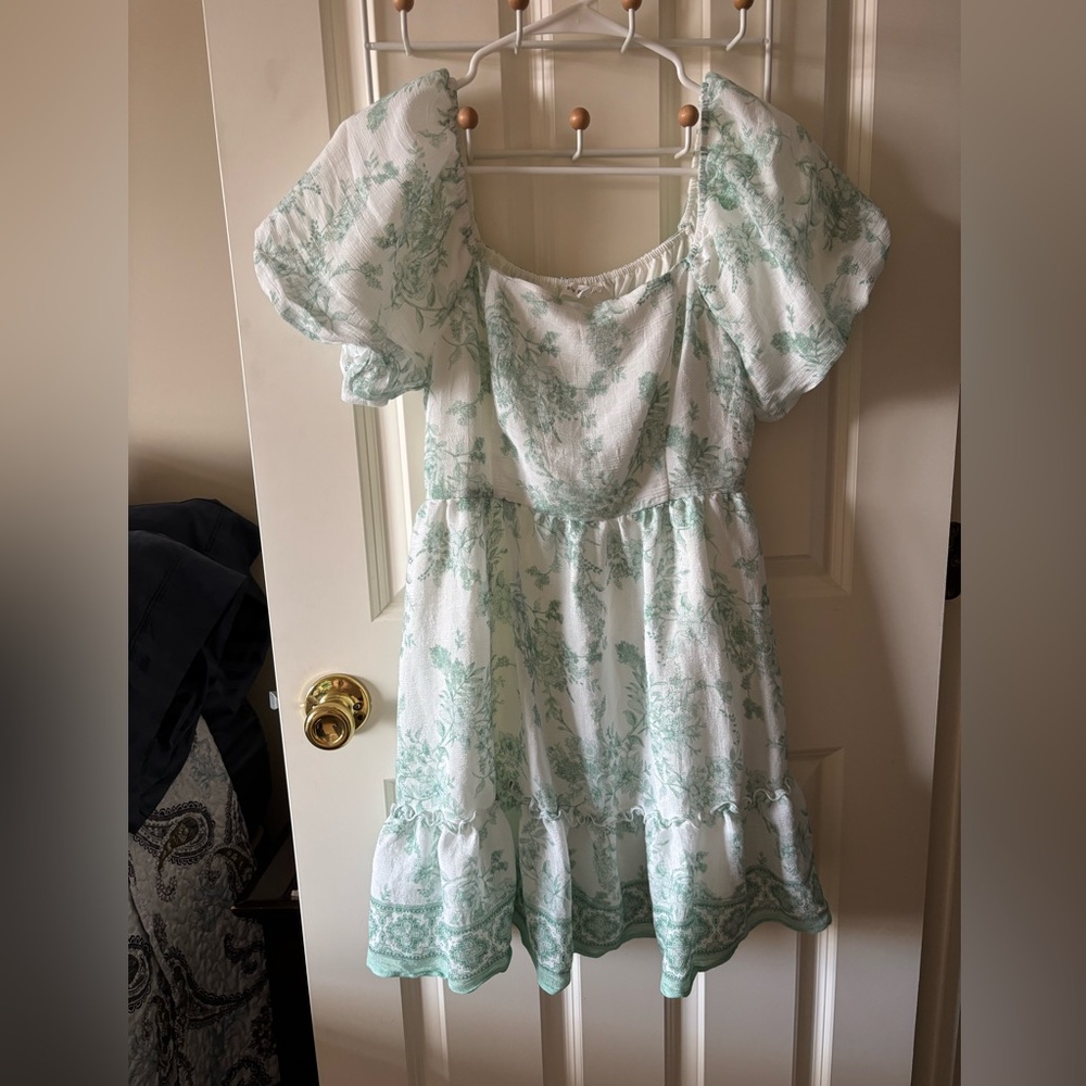 Blu Pepper Puff Sleeve Dress Size M
